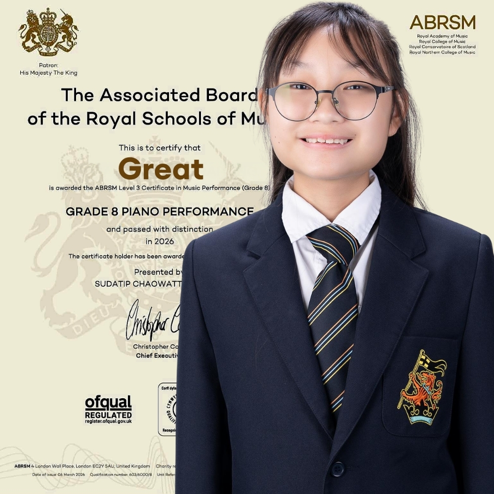 Great Year 8 ABRSM Grade 8 Piano Distinction Wellington College Bangkok performing arts student achievement